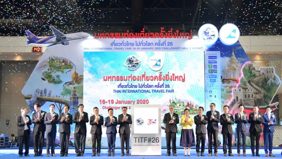 Two Vietnamese airlines attend Thailand International Travel Fair 2025